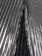 Kreuzmuster Faltenkleid