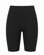 Nina -  Short