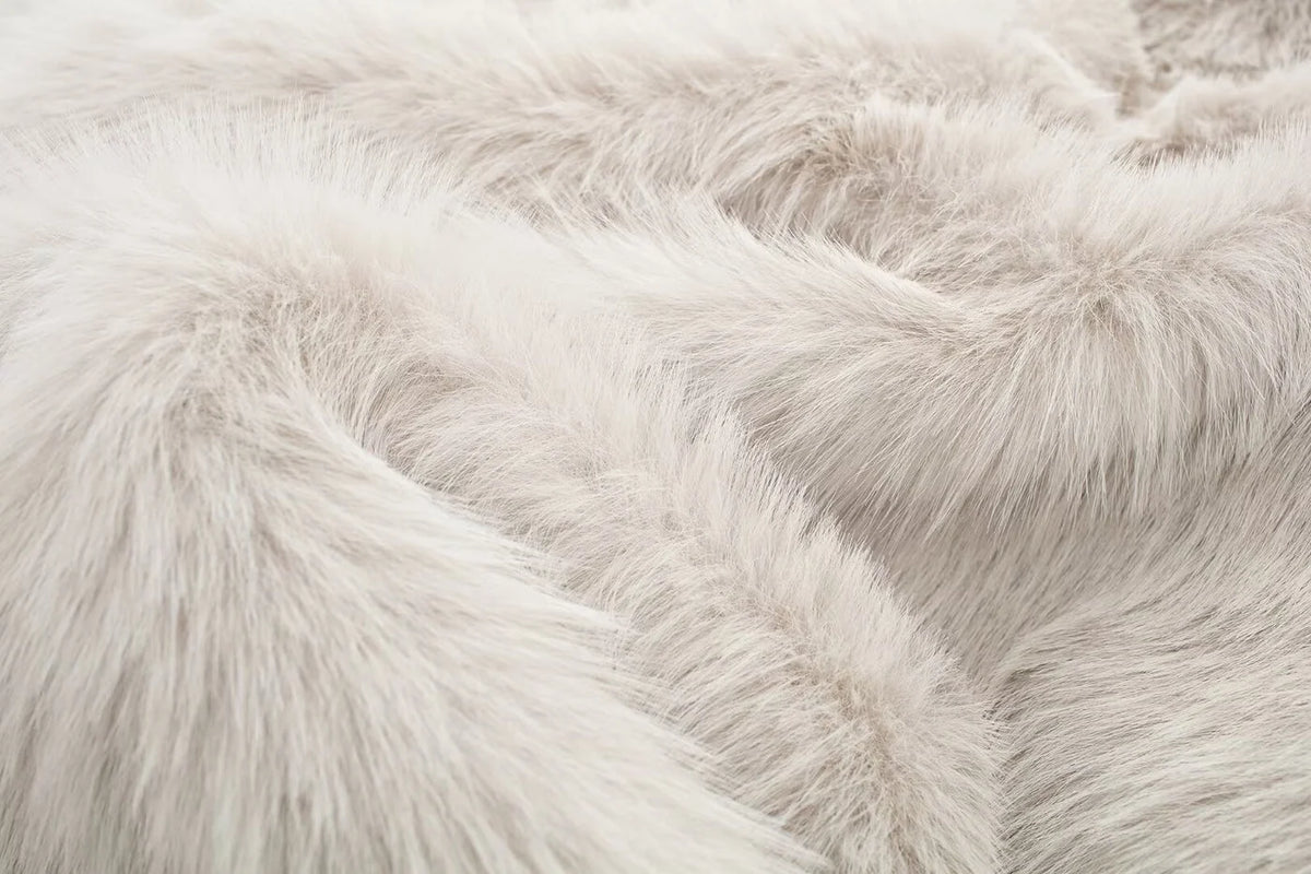 Polar - Pelz Mantel